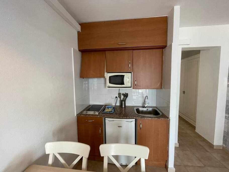 Mitjana Apartamento Con Piscina Сьюдадела Экстерьер фото